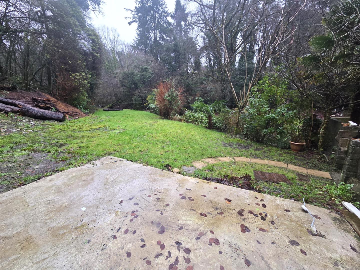 Cwmbach Road, Llanelli, SA15 4PN